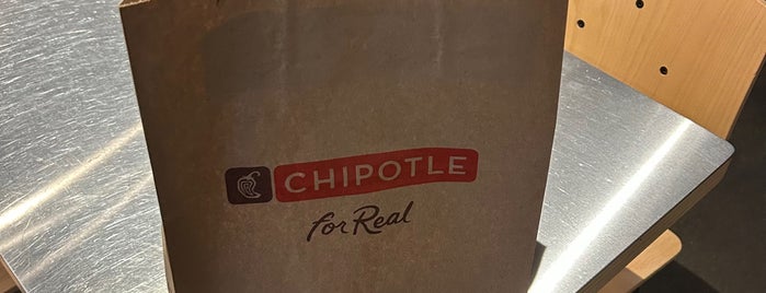 Chipotle Mexican Grill is one of Akron Spots.