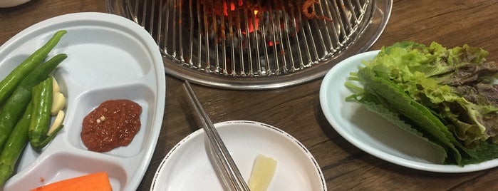 마포 쭈꾸미 is one of Food & Drink.