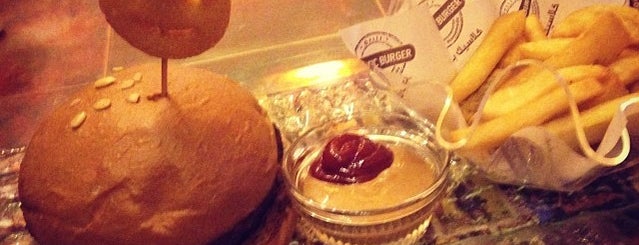 Classic Burger is one of Jeddah, The Bride Of The Red Sea.