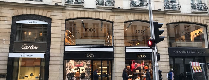 Tod's is one of Les boutiques à paris.
