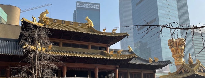 Jing'an Pagoda is one of Shanghai.