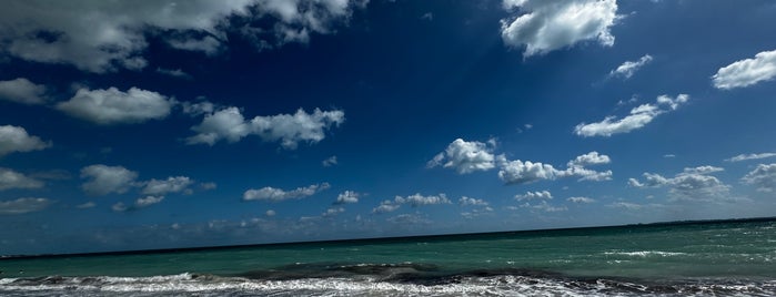 Isla Blanca is one of Cancun.