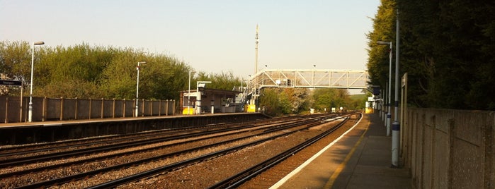 Newington Railway Station (NGT) is one of Kent Train Stations.