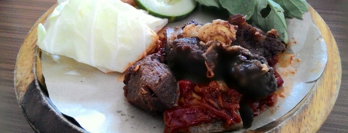 Djati Legi Sultan Agung is one of Wisata Kuliner Ipeh di Kota Semarang Tercinta.