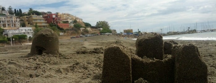 Playa El Candado is one of สถานที่ที่ Rafa ถูกใจ.