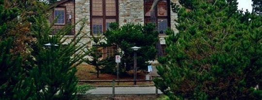 Asilomar Conference Grounds is one of Lugares favoritos de Nnenniqua.