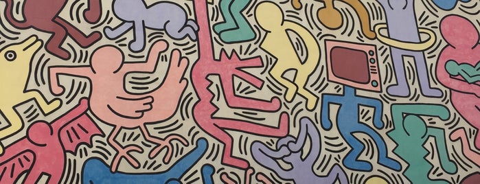 Murales di Keith Haring "Tuttomondo" is one of Devontaさんのお気に入りスポット.