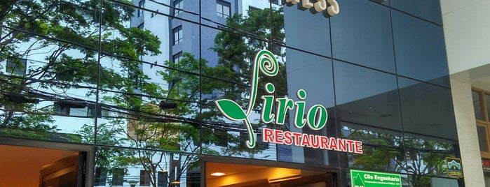 Lírio Restaurante is one of Posti che sono piaciuti a Denise.