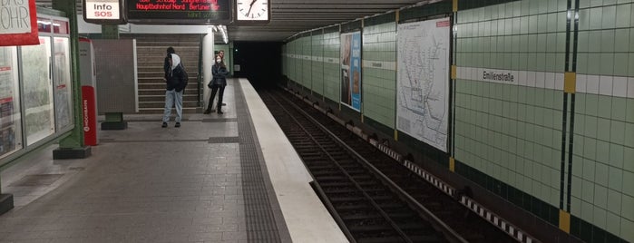 U Emilienstraße is one of Hamburg, U & S-Bahn Stationen!.