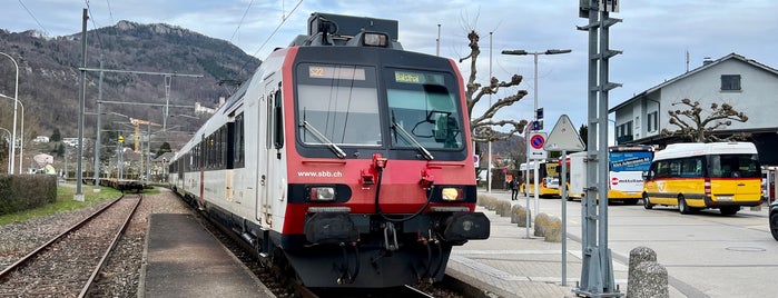 Bahnhof Oensingen is one of Bahnhöfe Top 200 Schweiz.