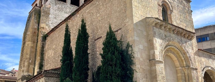Iglesia de San Clemente is one of Segovia.