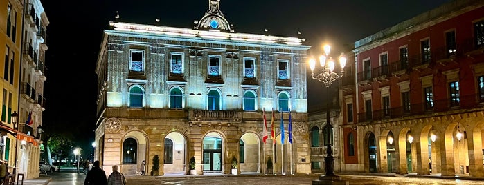 Plaza Mayor is one of CantabriaAsturiaGalicia 2023 (Cami de Santiago ).