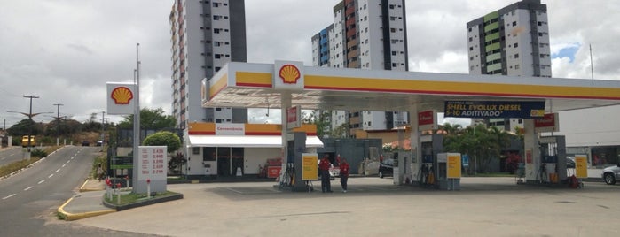 Posto São Luiz III (Shell) is one of Tempat yang Disukai Alberto Luthianne.
