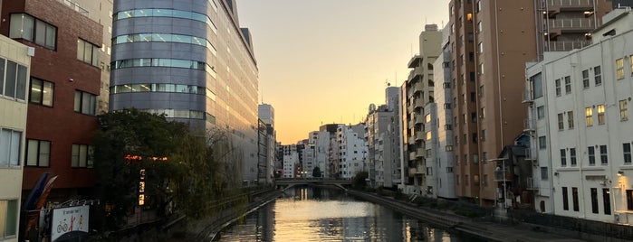 Kayababashi Bridge is one of responsed.