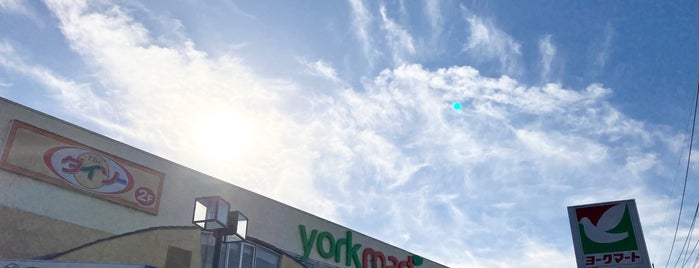 York Mart is one of Tempat yang Disukai jun200.