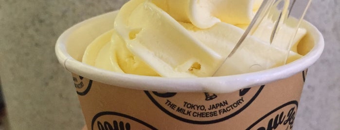 Tokyo Milk Cheese Factory is one of Lieux qui ont plu à Shank.