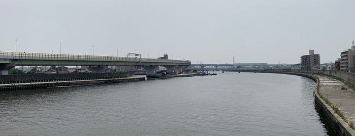 千船大橋 is one of 橋.