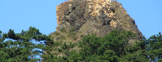 Zřícenina hradu Kamýk u Litoměřic is one of České Středohoří - země hradů.