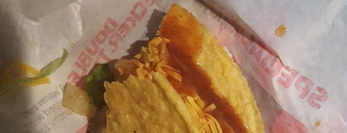 Taco Bell is one of Locais curtidos por Linda.