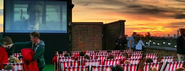 Rooftop Film Club is one of London ❤️🇬🇧.