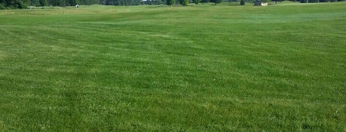 Moss Ridge Golf Course is one of Ravenna.