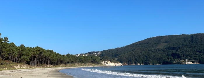 Praia de Arealonga is one of galicia.