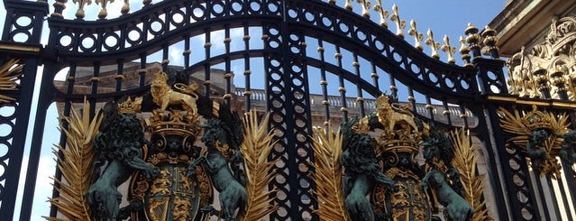 Buckingham Palace Gate is one of London 2014.