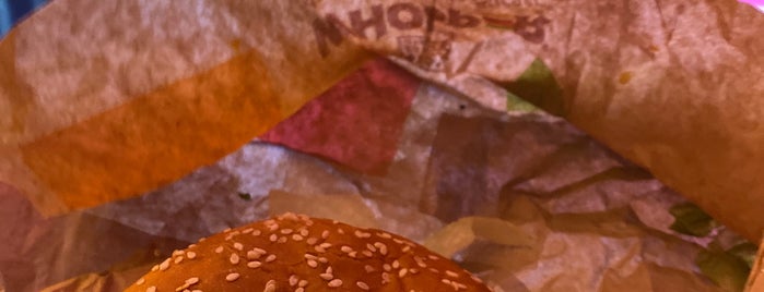 Burger King is one of Lieux qui ont plu à Rose.