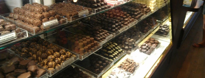 La King's Confectionery is one of Noms.