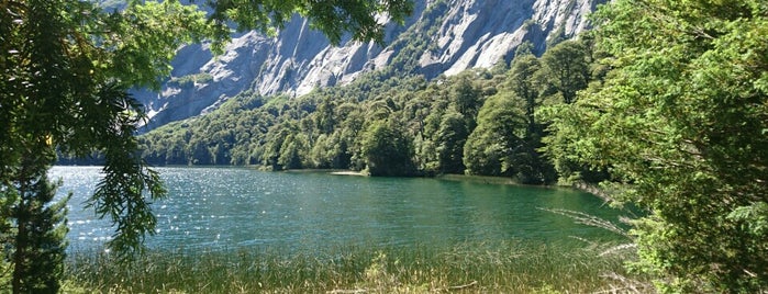 Lago Los Cántaros is one of Déia's Saved Places.