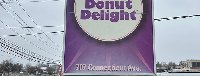 Donut Delight is one of Fairfield County.
