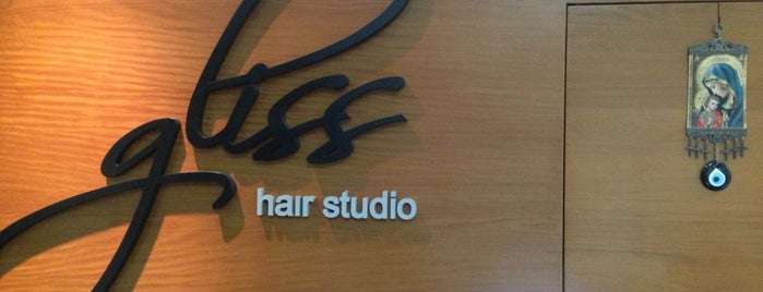 Gliss Hair Studio is one of Bem estar.