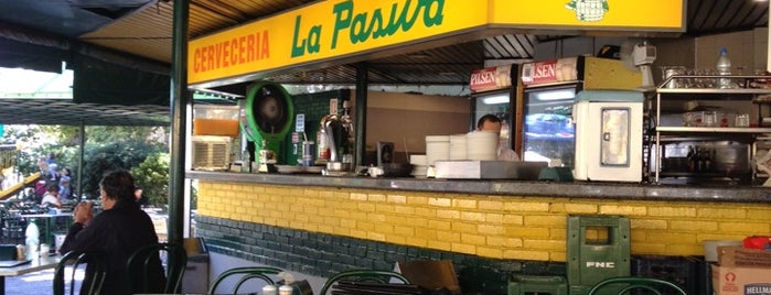 La Pasiva is one of Si vas a Montevideo....