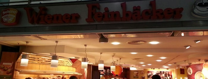 Wiener Feinbäckerei Heberer is one of Maike 님이 좋아한 장소.