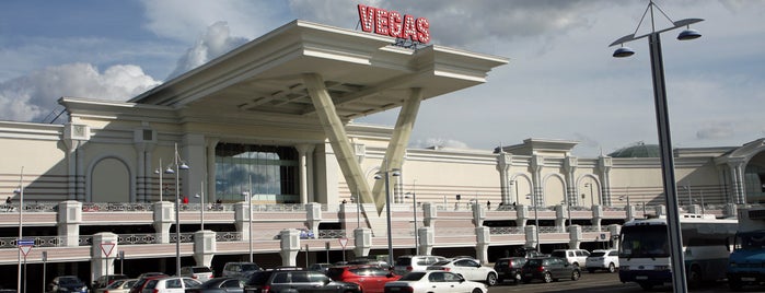 Vegas Mall is one of Банкоматы Газпромбанк Москва.