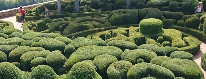 Jardins de Marqueyssac is one of Landmarks, Historical Sites, Parks and Museums.