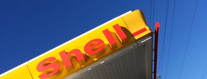 Shell is one of Orte, die Moe gefallen.