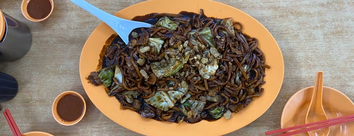 Damansara Hokkien Mee 上城福建面茶餐室 is one of MALAYSIAN EATS.