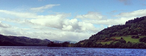 Loch Ness is one of Schottland.