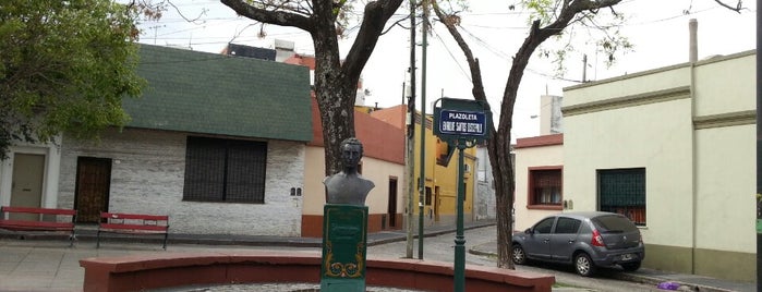 Plaza Butteler is one of Pasajes de Buenos Aires.