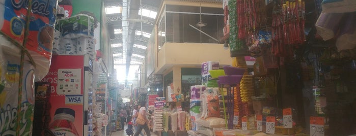 Mercado “Virgen de las Mercedes“ is one of Lunna.
