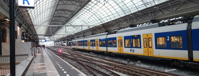 Station Amsterdam Centraal is one of AMS.