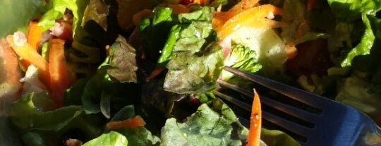 Snappy Salads is one of Gespeicherte Orte von Kevin.