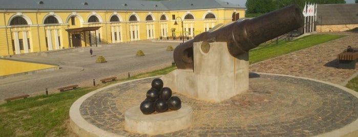 Даугавпилсская крепость is one of Алексей : понравившиеся места.
