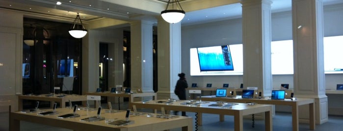 Apple Stores Italy
