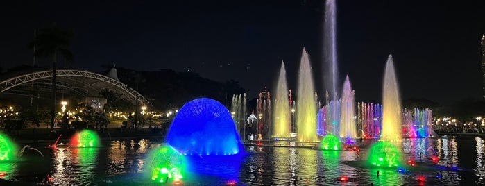 Luneta Dancing Fountain (Lights and Sounds Show) is one of Philippines.