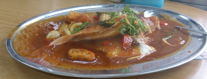 Restaurant Lam Chuan is one of Makan To Explore.