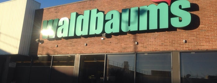 Waldbaum's is one of PALM Beer in Brooklyn.