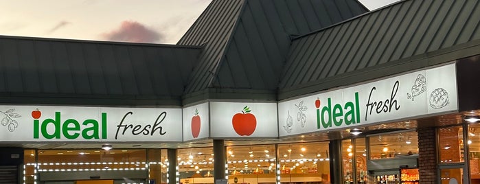 Mignosi's Supermarket is one of Everyday.