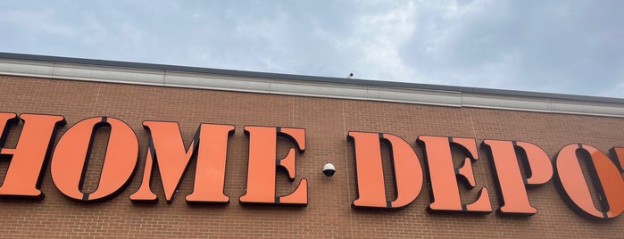 The Home Depot is one of Fixer Upper Badge - New York Venues.